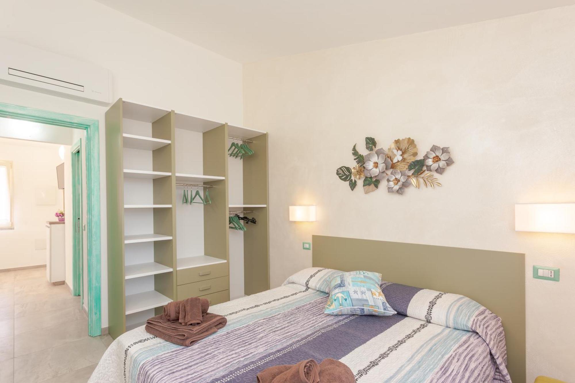 Residence Le Colonnine 산테오도로 외부 사진