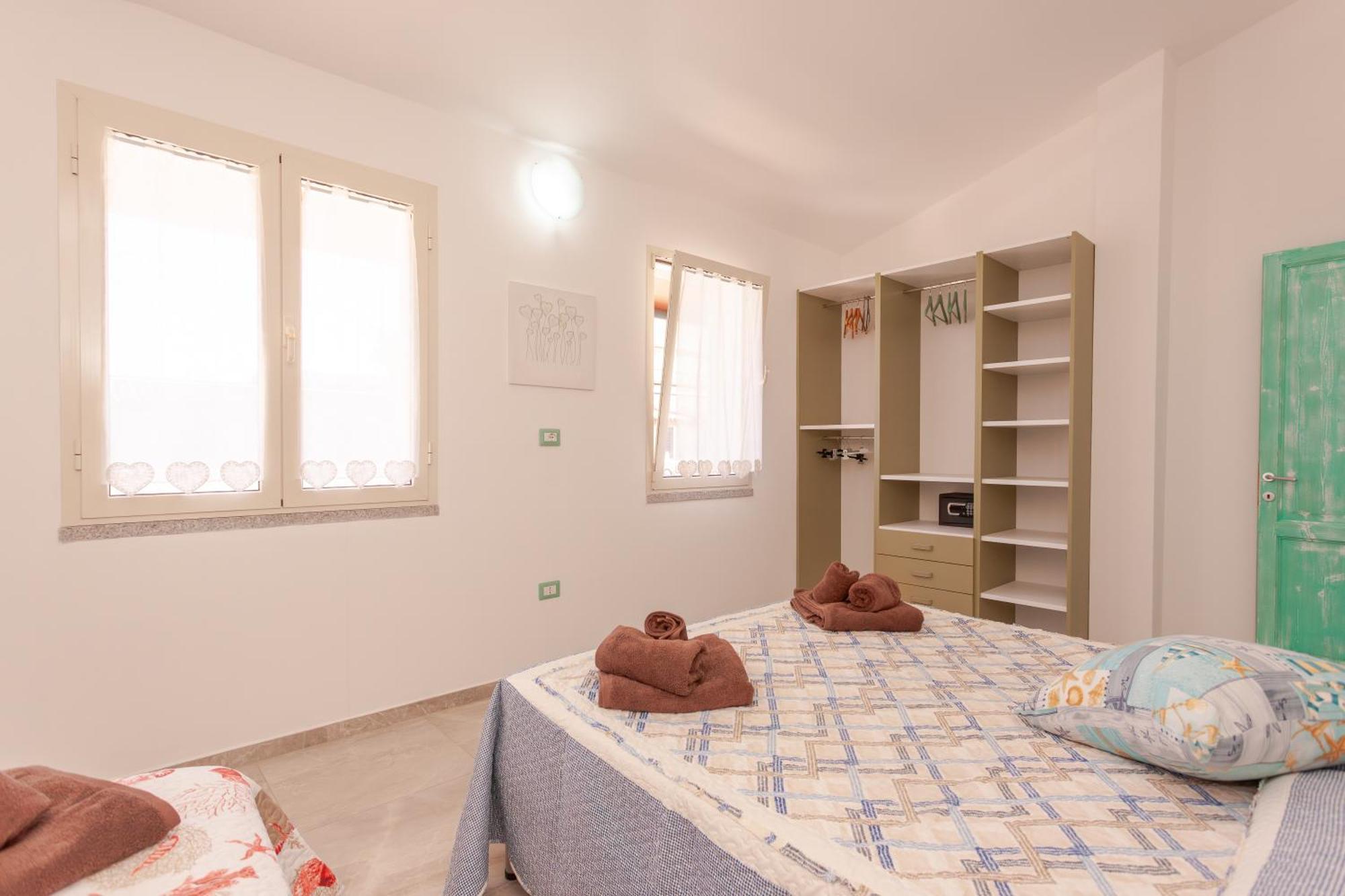 Residence Le Colonnine 산테오도로 외부 사진